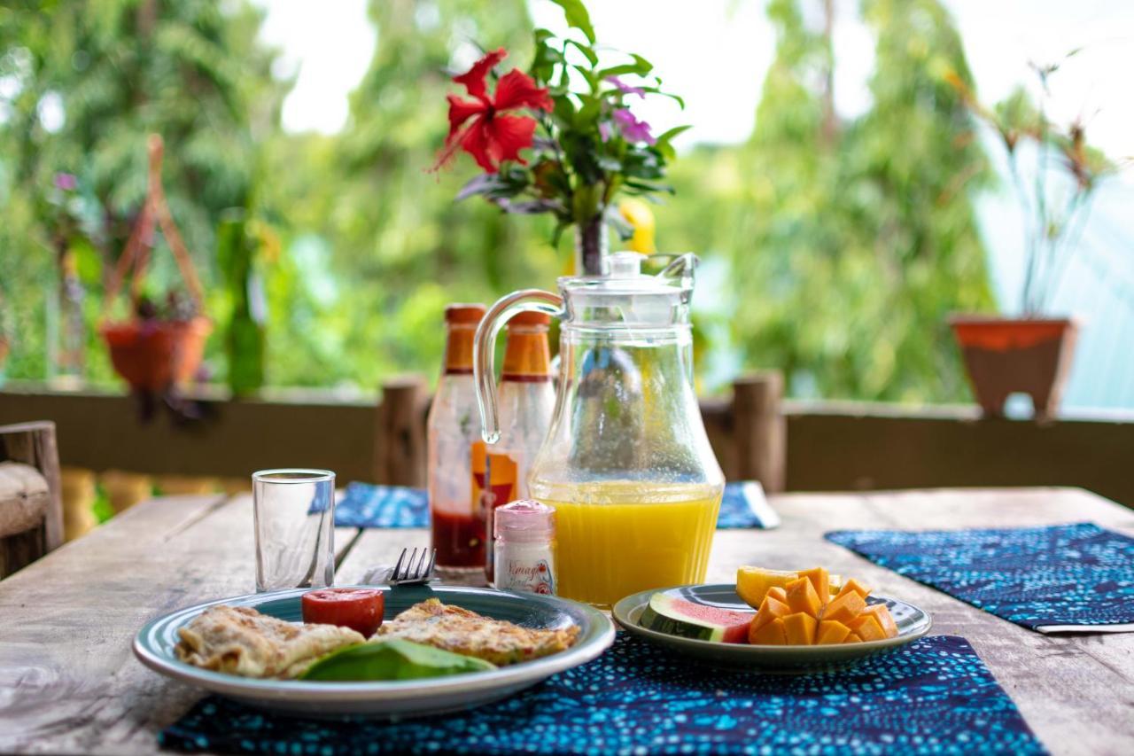 The Secret Garden Hotel Моші Екстер'єр фото