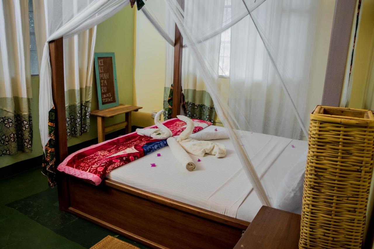 The Secret Garden Hotel Моші Екстер'єр фото