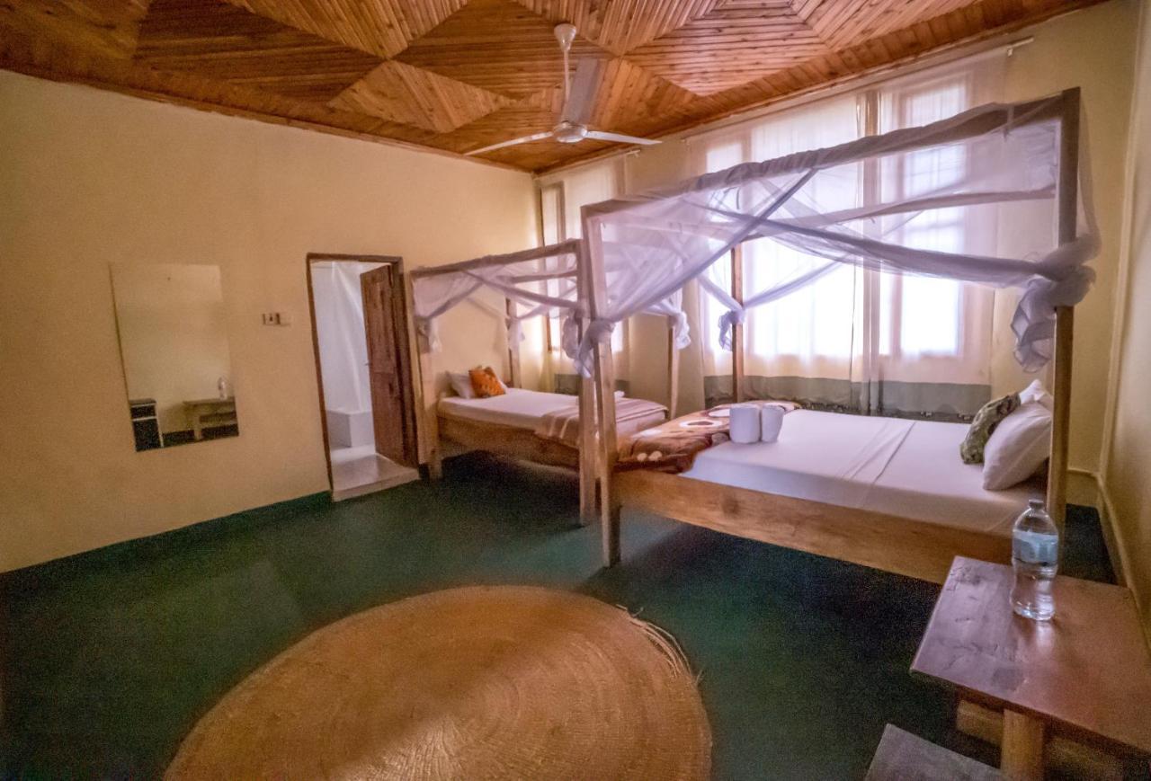 The Secret Garden Hotel Моші Екстер'єр фото